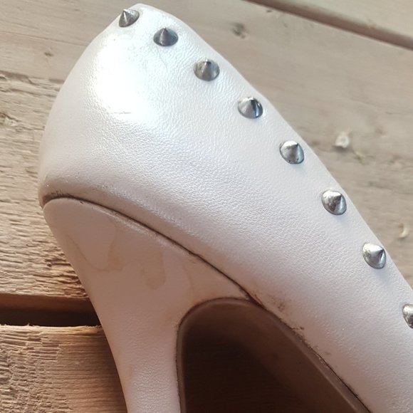 Studded Pumps - Picture 6 of 6